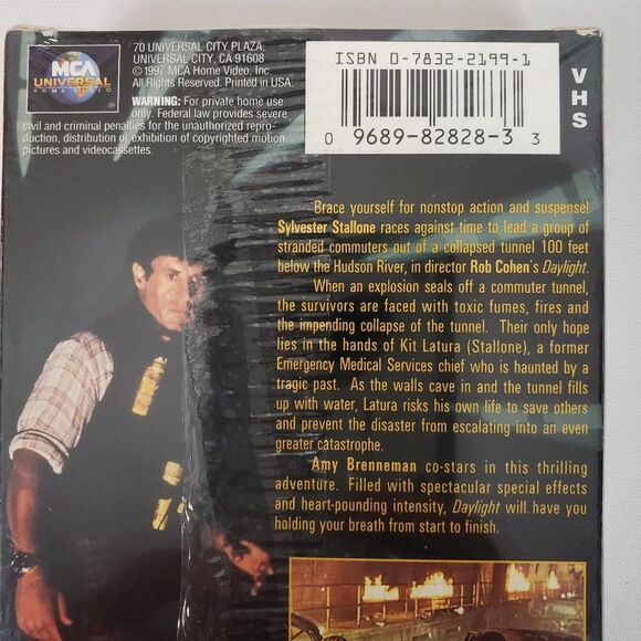 NOS Sealed Vintage 1997 Sylvester Stallone VHS Movie Daylight VCR Cassette - Picture 6 of 8